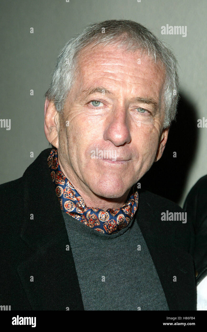 BARRY NEWMAN NORBY WALTERS HOLIDAY PARTY FRIARS CLUB BEVERLY HILLS LOS ANGELES US 24 November 2002 Stock Photo