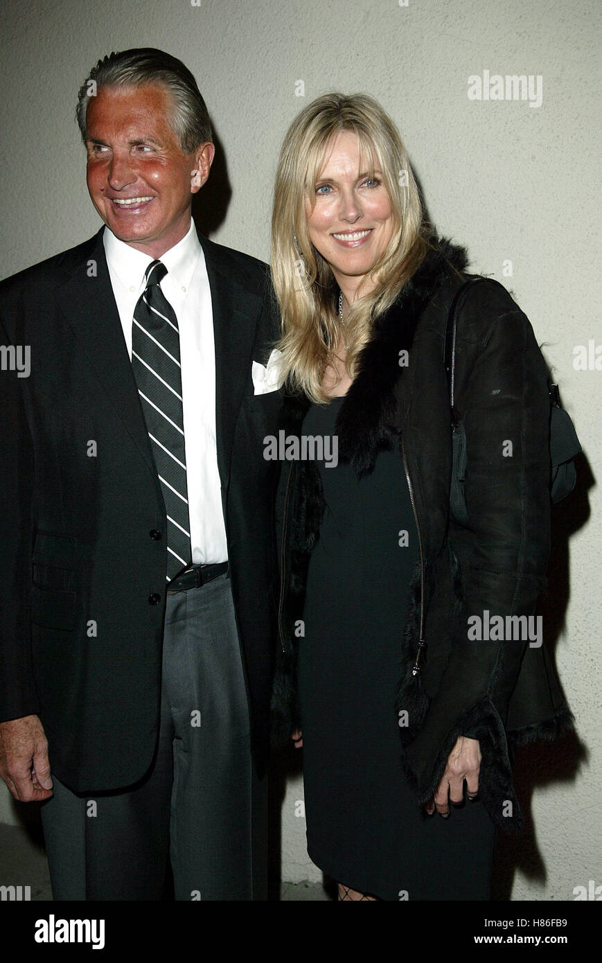 George Hamilton And Alana Stewart Norby Walters Holiday Party Friars Club Beverly Hills Los 0511