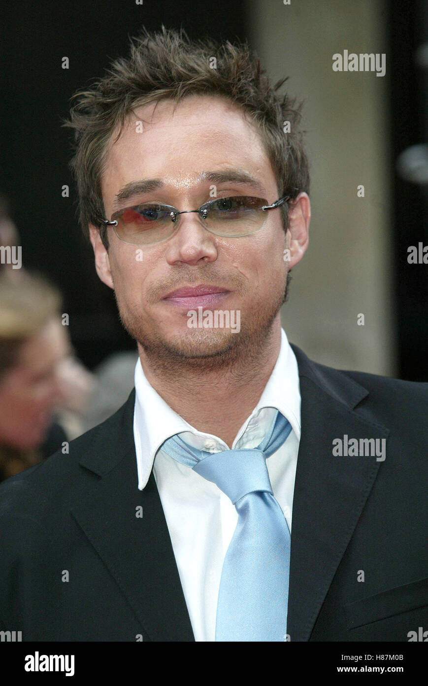 UNKNOWN ACTOR TV BAFTAS LONDON ENGLAND 13 April 2003 Stock Photo