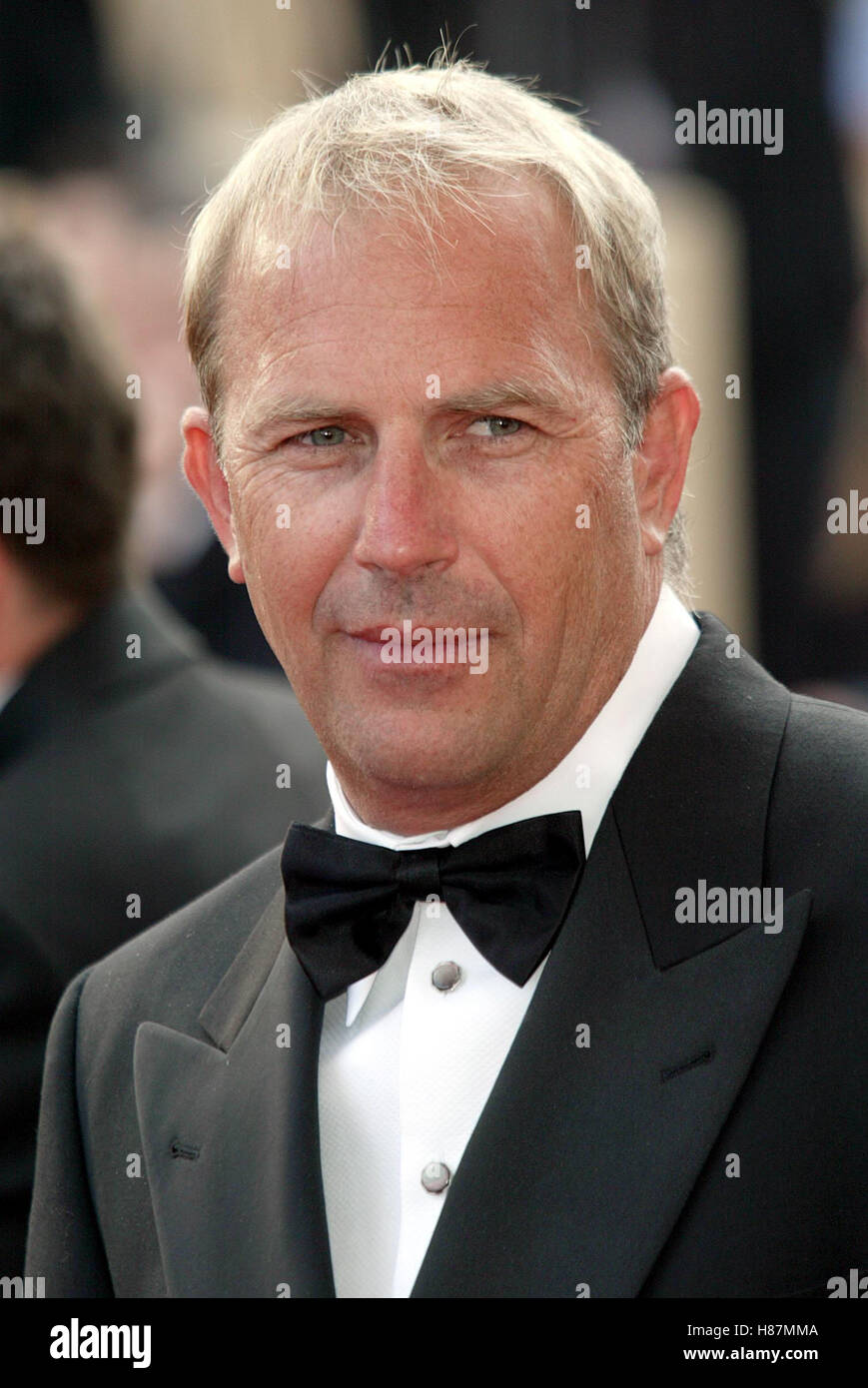 KEVIN COSTNER CANNES FILM FESTIVAL CANNES FRANCE 15 May 2003 Stock
