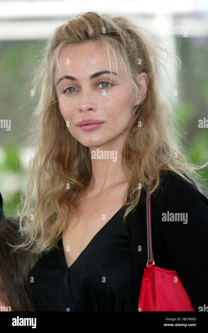 EMMANUELLE BEART CANNES FILM FESTIVAL CANNES FRANCE 16 May 2003 Stock Photo