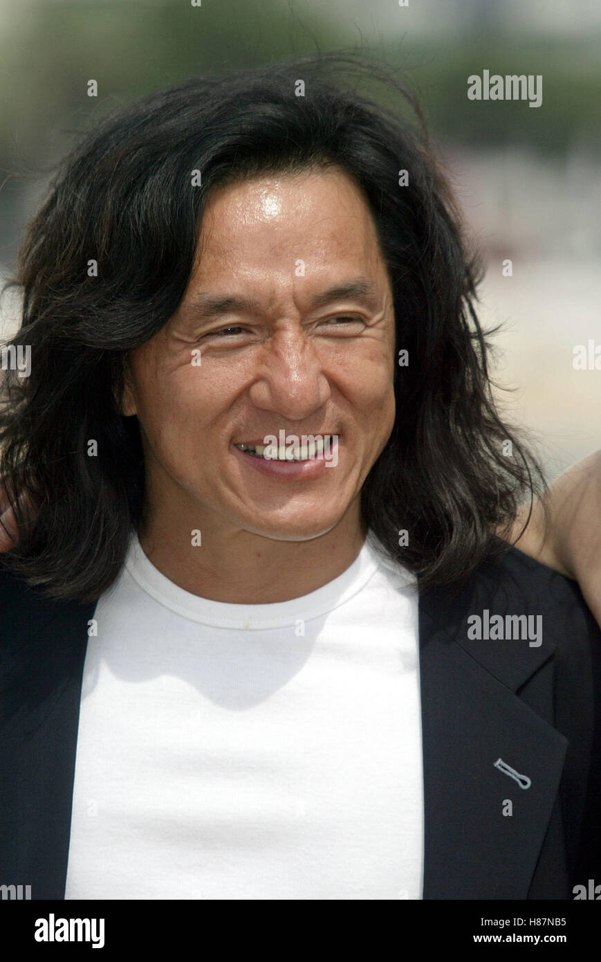 JACKIE CHAN CANNES FILM FESTIVAL CANNES FRANCE 18 May 2003 Stock Photo -  Alamy