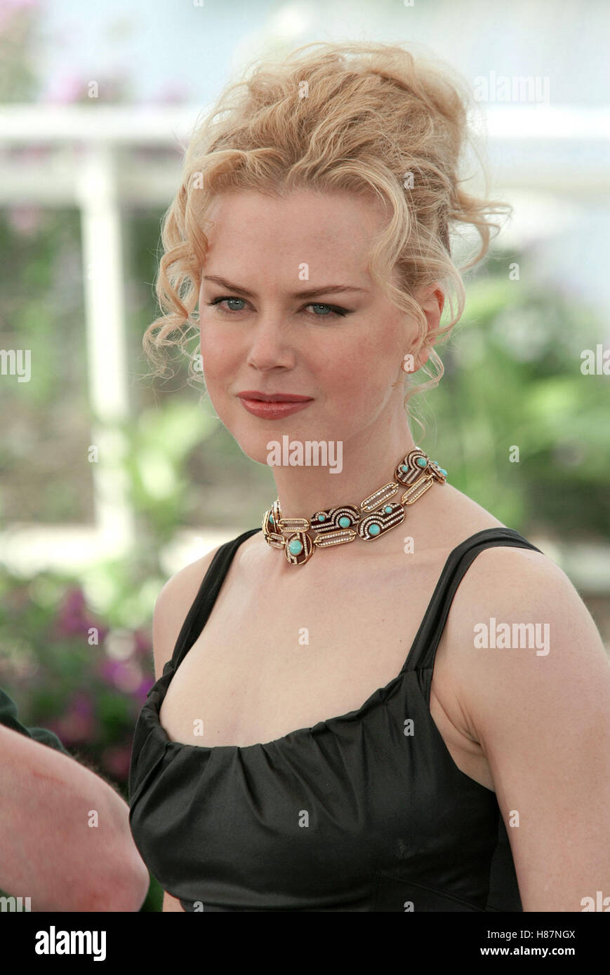 NICOLE KIDMAN DOGVILLE PHOTOCALL 2003 CANNES FILM FESTIVAL CANNES ...