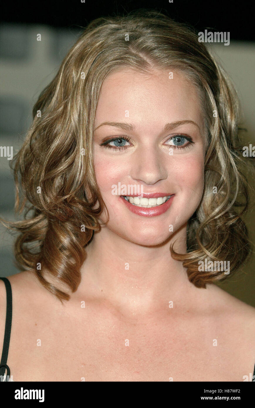 A.J. COOK FINAL DESTINATION 2 FILM PREM CINERAMA DOME HOLLYWOOD LA USA