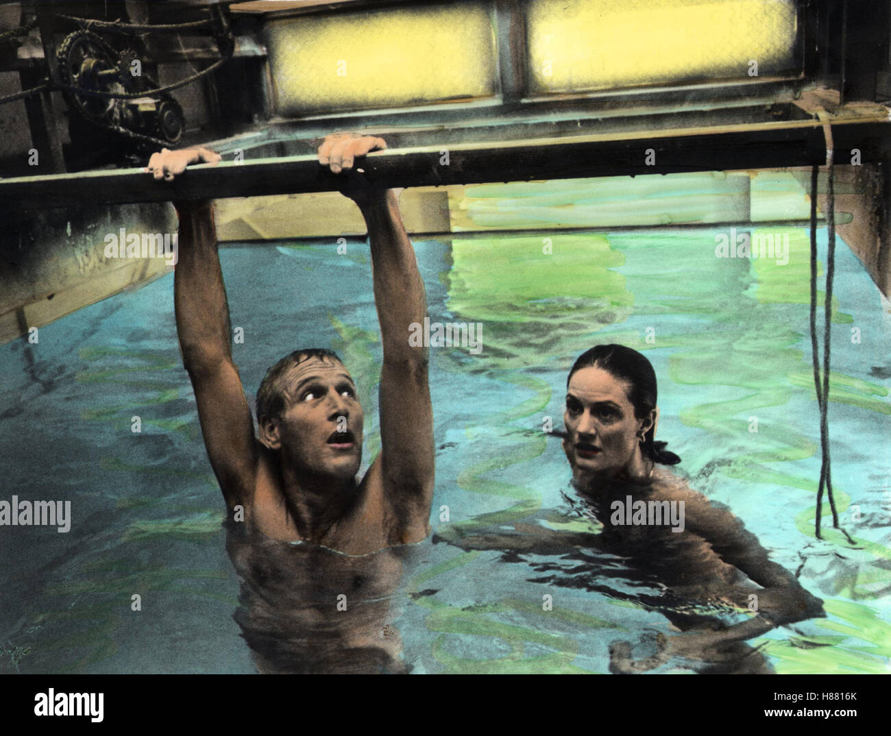 Unter Wasser stirbt man nicht, (THE DROWNING POOL) USA 1975, Regie: Stuart Rosenberg, PAUL NEWMAN, GAIL STRICKLAND Stock Photo