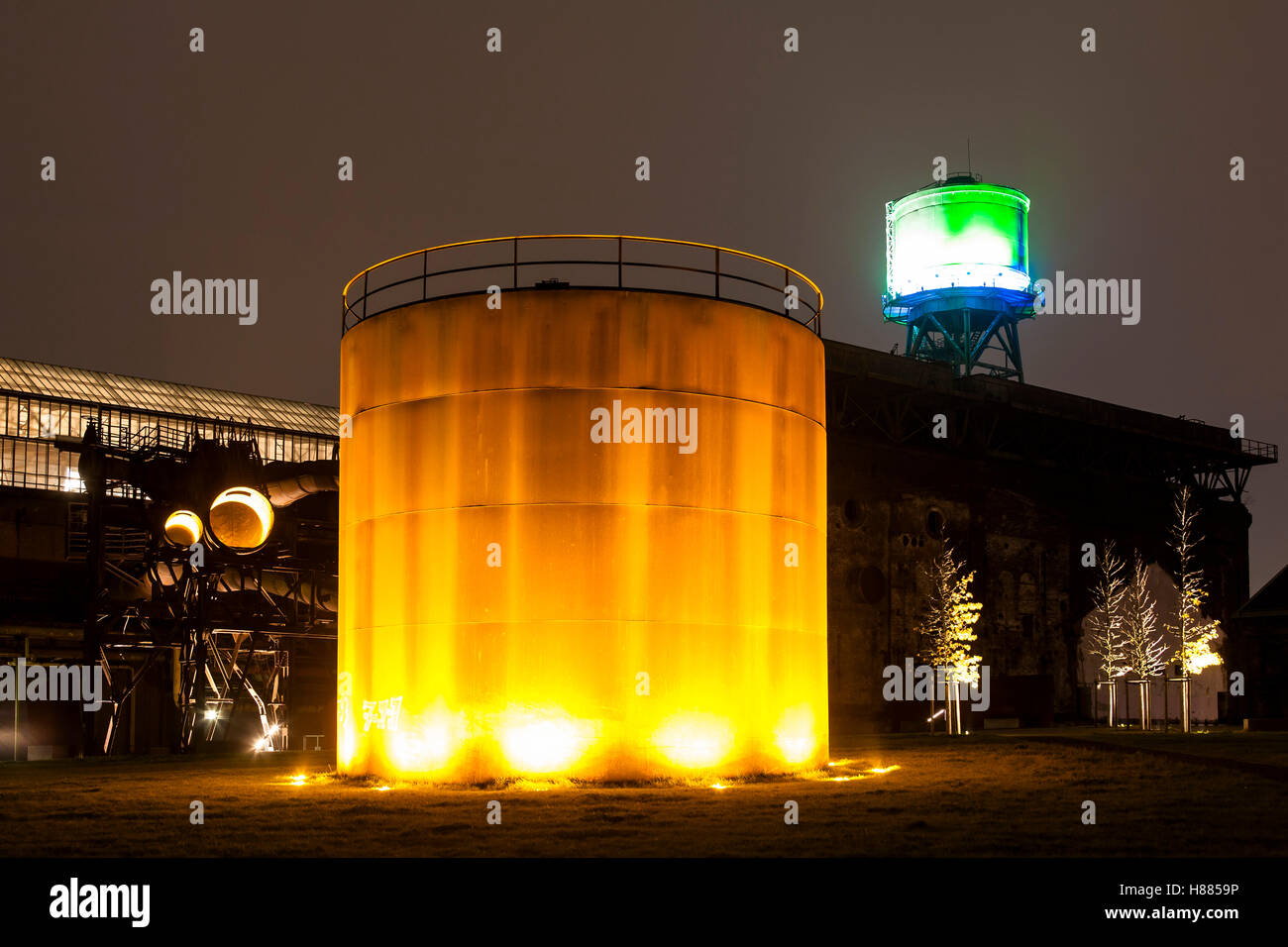 Germany, Ruhr area, Bochum, the Westpark at the Century Hall, illuminated water tower and water tank. Stock Photo