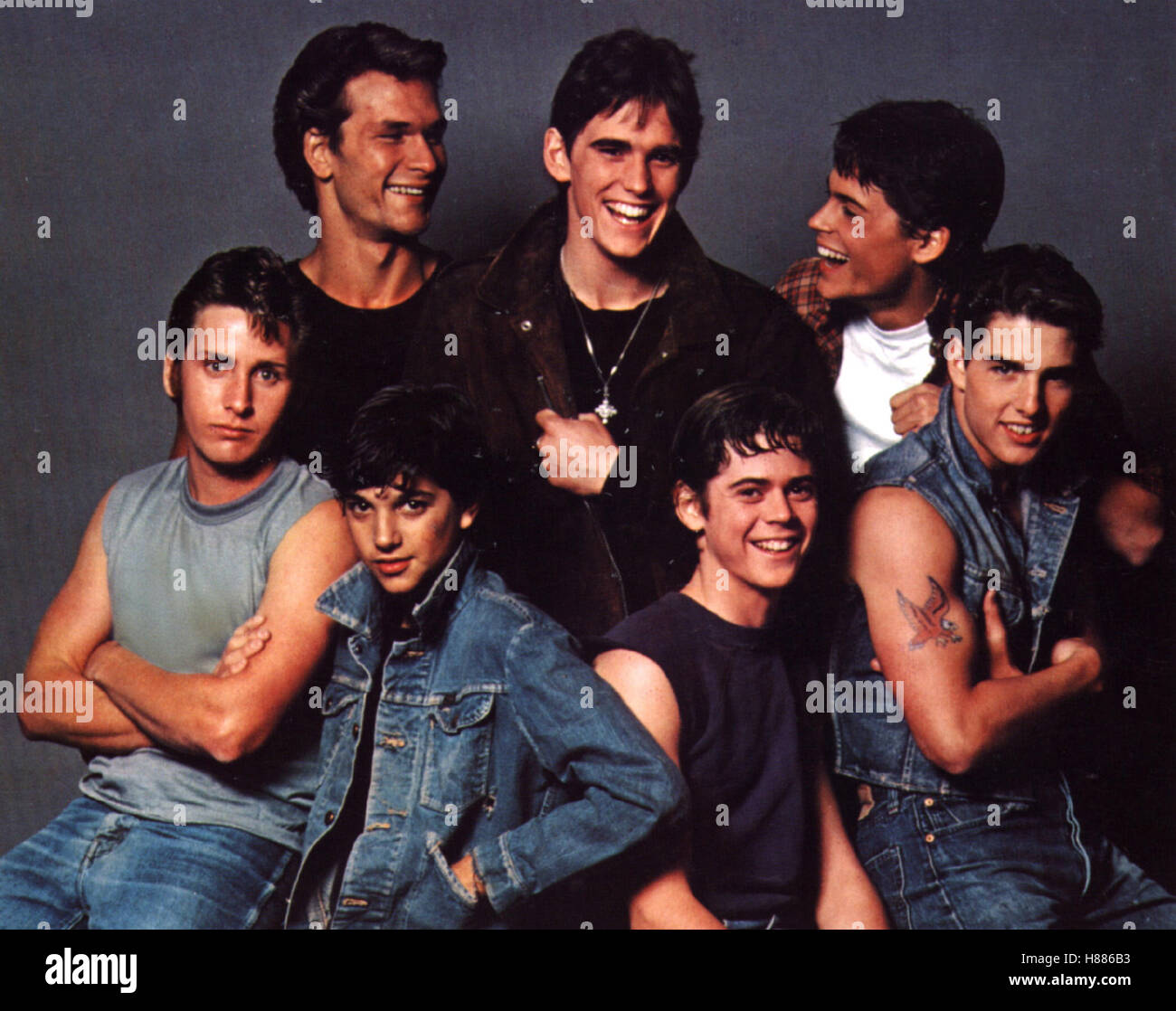 Die Outsider, (THE OUTSIDERS) USA 1982, Regie: Francis Ford Coppola, EMILIO  ESTEVEZ, PATRICK SWAYZE, RALPH MACCHIO, MATT DILLON, C. THOMAS HOWELL, ROB  LOWE, TOM CRUISE Stock Photo - Alamy