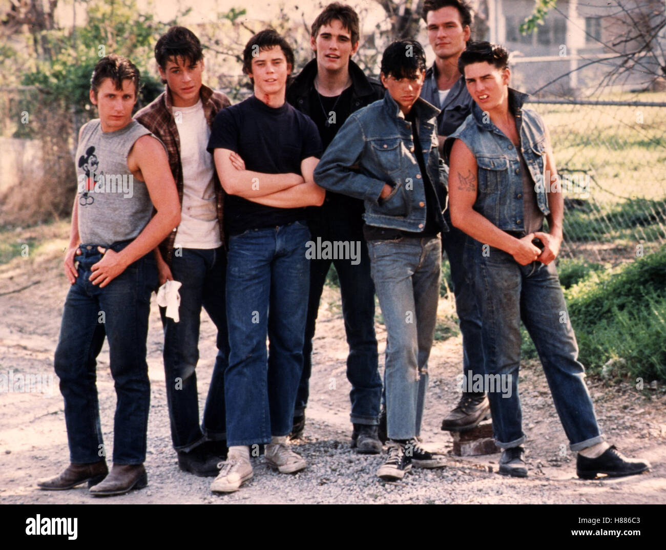 Matt dillon the outsiders hi-res stock photography and images - Alamy