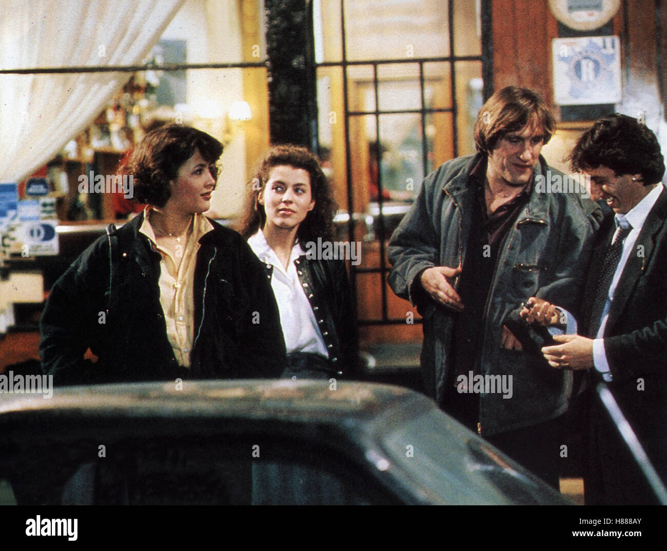 Der Bulle von Paris, (POLICE) F 1985, Regie: Maurice Pialat, SOPHIE MARCEAU, PASCALE ROCARD, GERARD DEPARDIEU, RICHARD ANCONINA Stock Photo