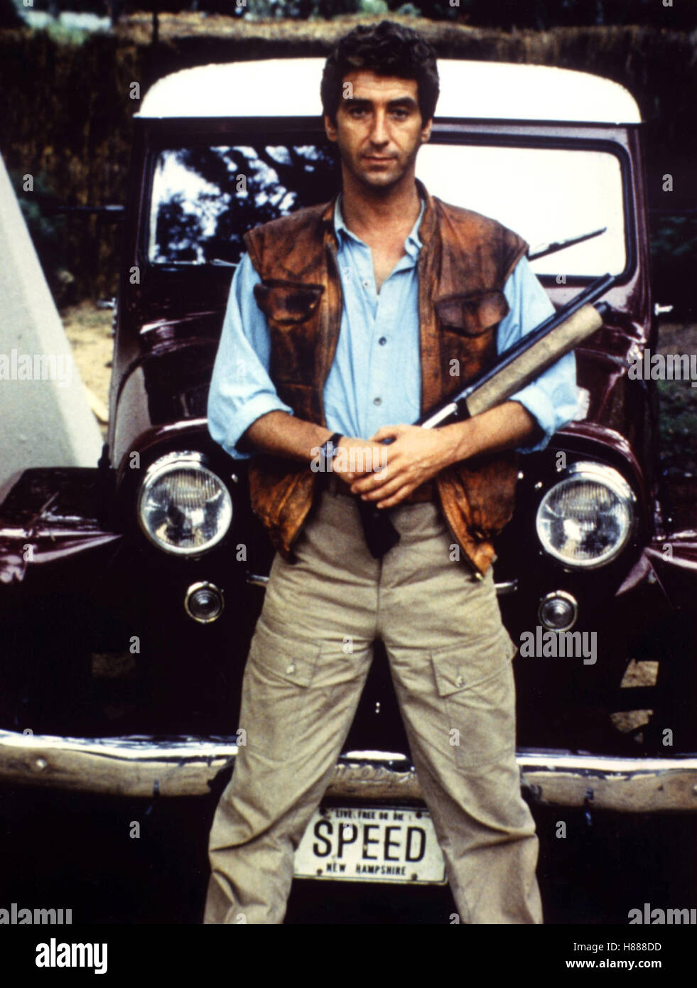 Jake Speed, (JAKE SPEED) USA 1985, Regie: Andrew Lane, WAYNE CRAWFORD, Stichwort: Auto, Oldtimer, Gewehr Stock Photo