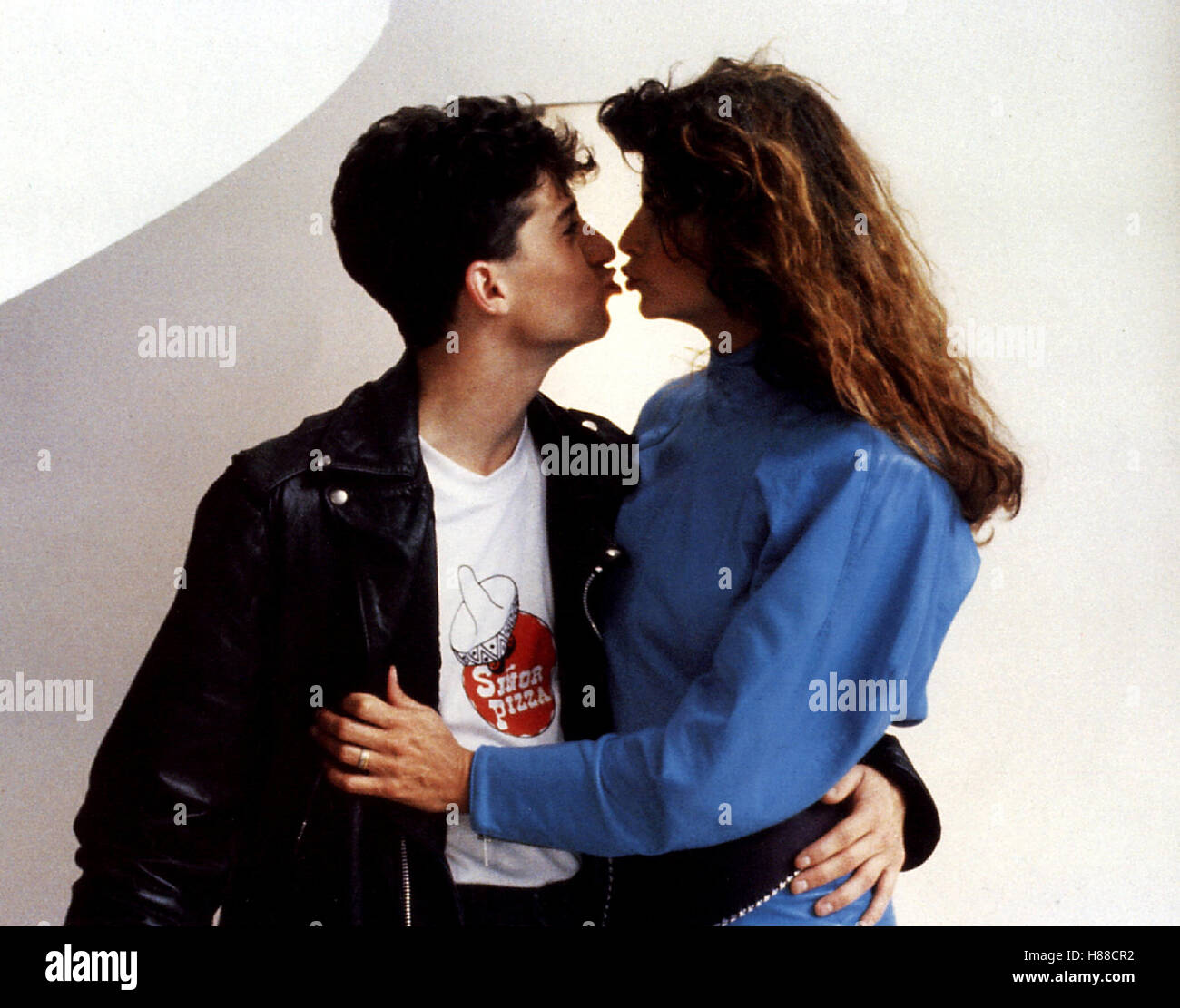Lover boy 1989 full movie watch online deals