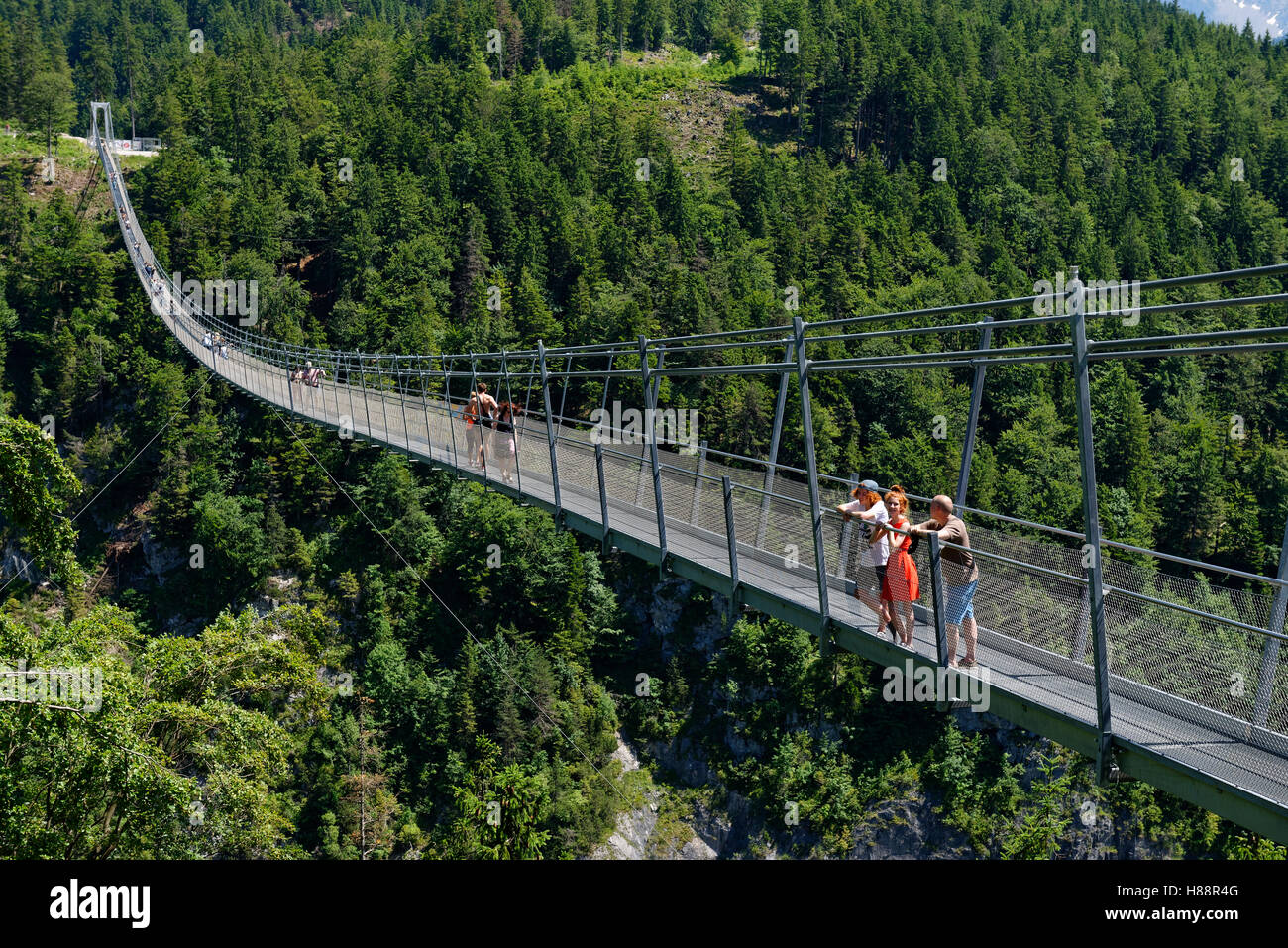 Pedestrians, suspension bridge, Highline179, Reutte, Tyrol, Austria