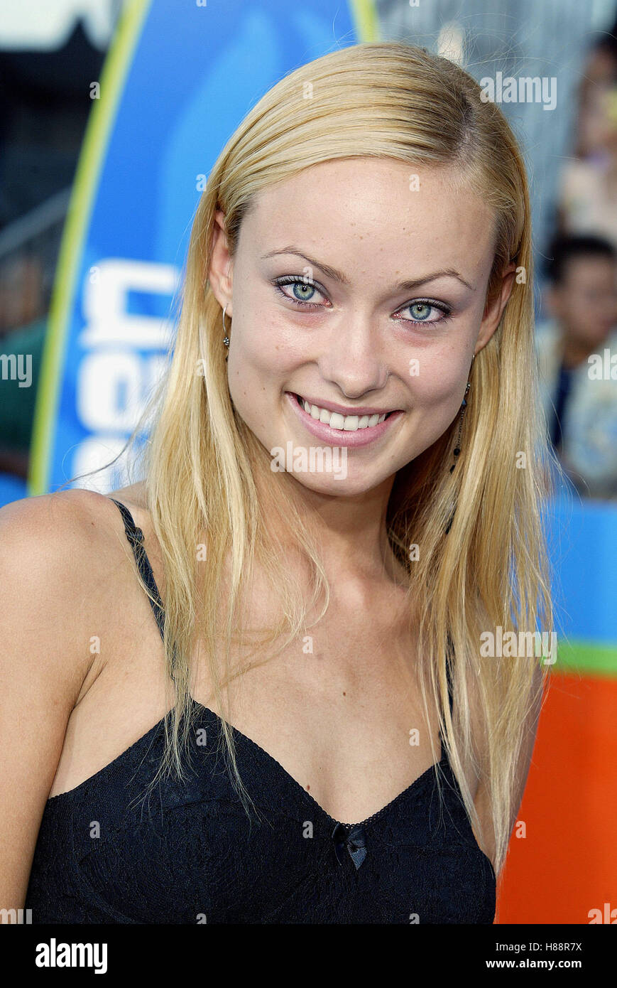 OLIVIA WILDE 2003 TEEN CHOICE AWARDS UNIVERSAL AMPHITHEATRE LOS ANGELES