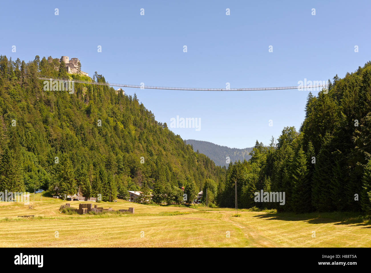 Ehrenberg Castle with pedestrian suspension bridge, Highline179, Reutte, Tyrol, Austria Stock Photo