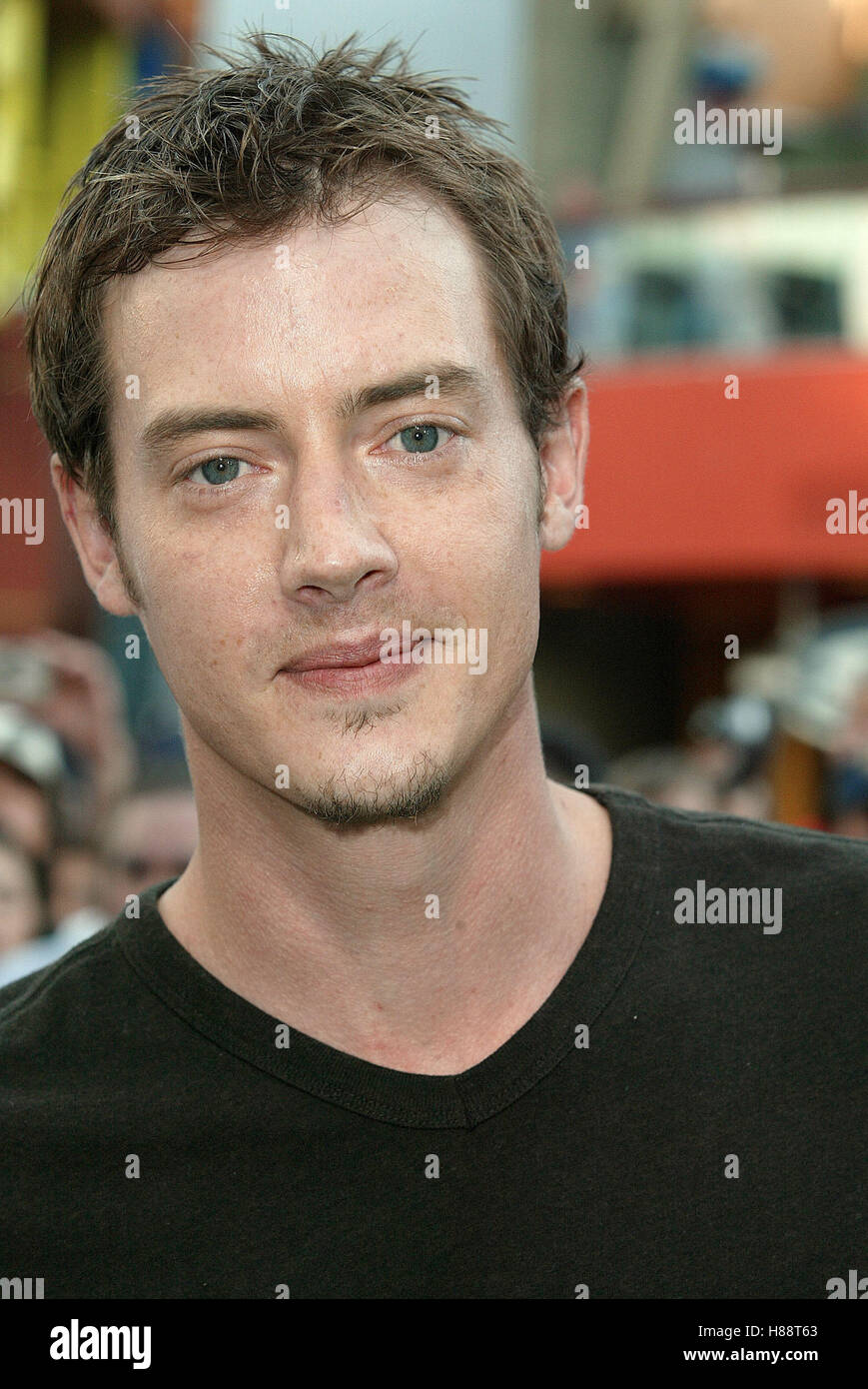 JASON LONDON THE BATTLE OF SHAKER HEIGHTS UNIVERSAL CITYWALK LOS ...