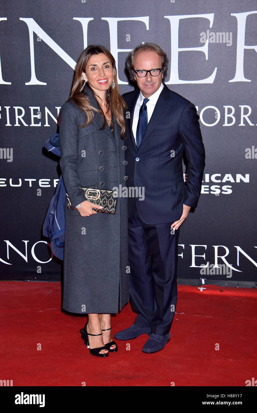 Andrea Della Valle and Paula Della Valle attending the photocall ahead of the World premiere of 'Inferno,' held at the Opera di Firenze in Florence, Italy.  Featuring: Andrea Della Valle, Paula Della Valle Where: Florence, Tuscany, Italy When: 08 Oct 2016 Stock Photo