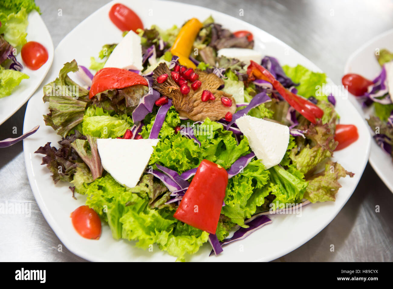 Griechenland, Kreta, Rodia westlich von Iraklio, Restaurant Rodi, Salat des Hauses Stock Photo