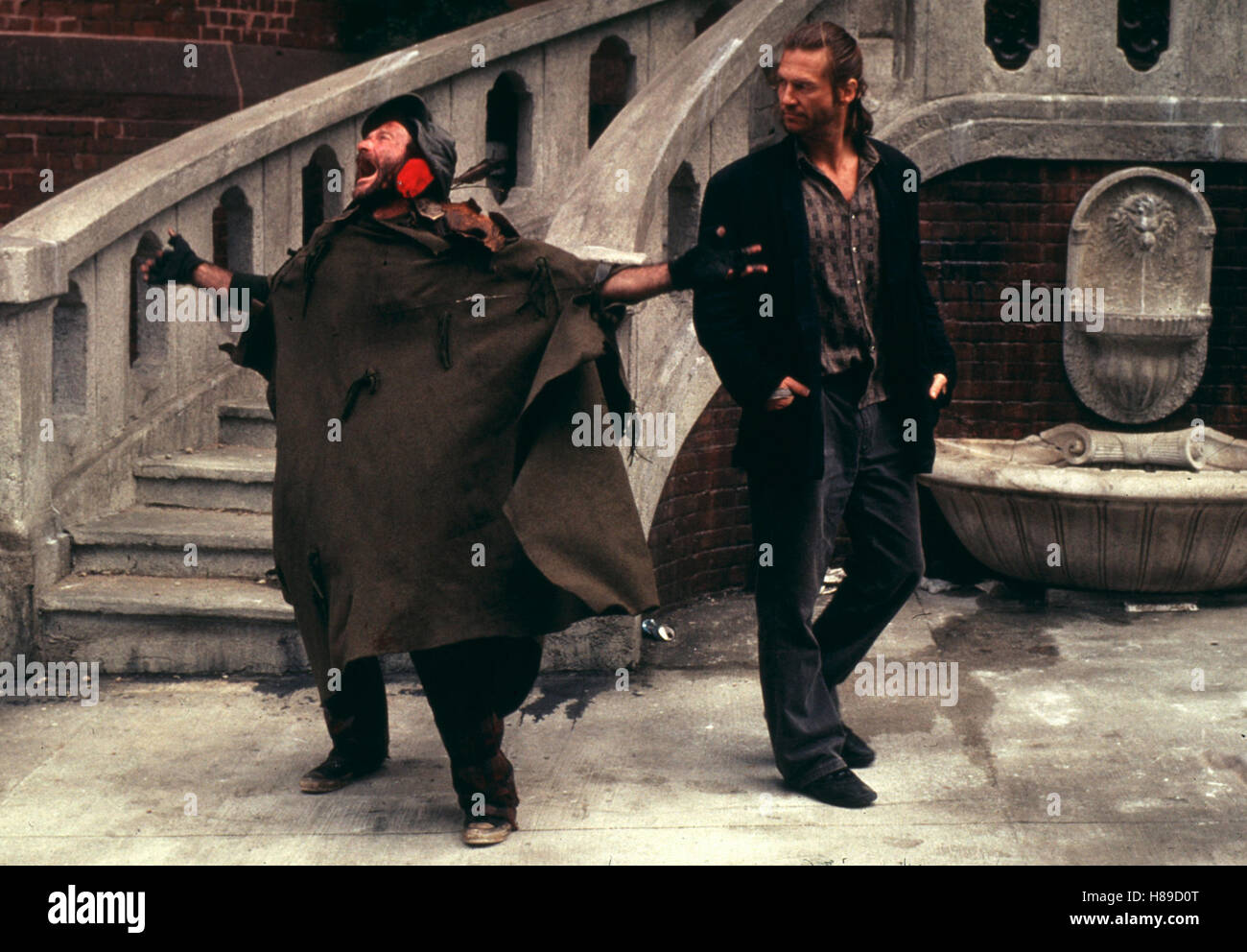 König der Fischer, (THE FISHER KING), USA 1991, Regie: Terry Gilliam, ROBIN WILLIAMS, JEFF BRIDGES, Stichwort: Treppe, Brunnen, Obdachlose Stock Photo