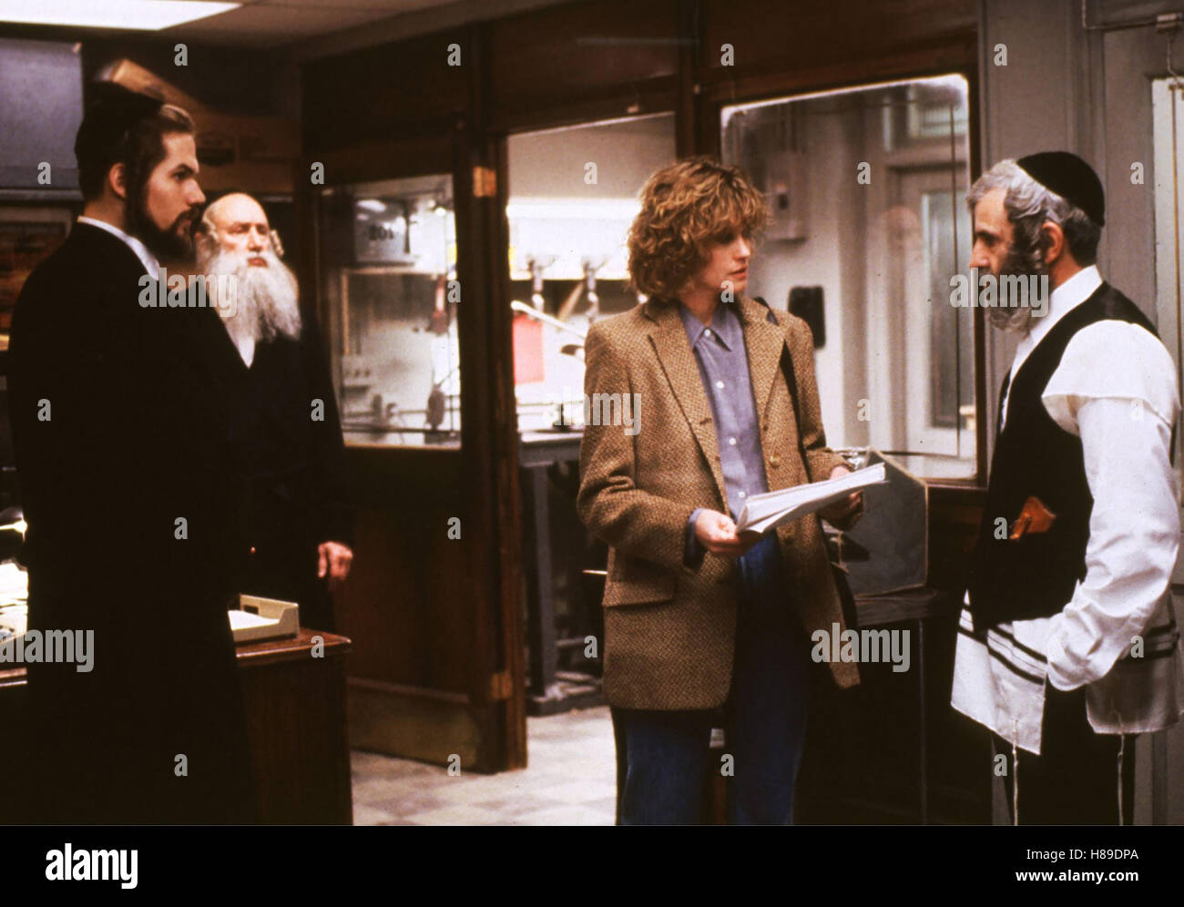 Sanfte Augen lügen nicht, (A STRANGER AMONG US), USA 1992, Regie: Sidney Lumet, ERIC THAL, LEE RICHARDSON, MELANIE GRIFFITH, DAVID ROSENBAUM Stock Photo