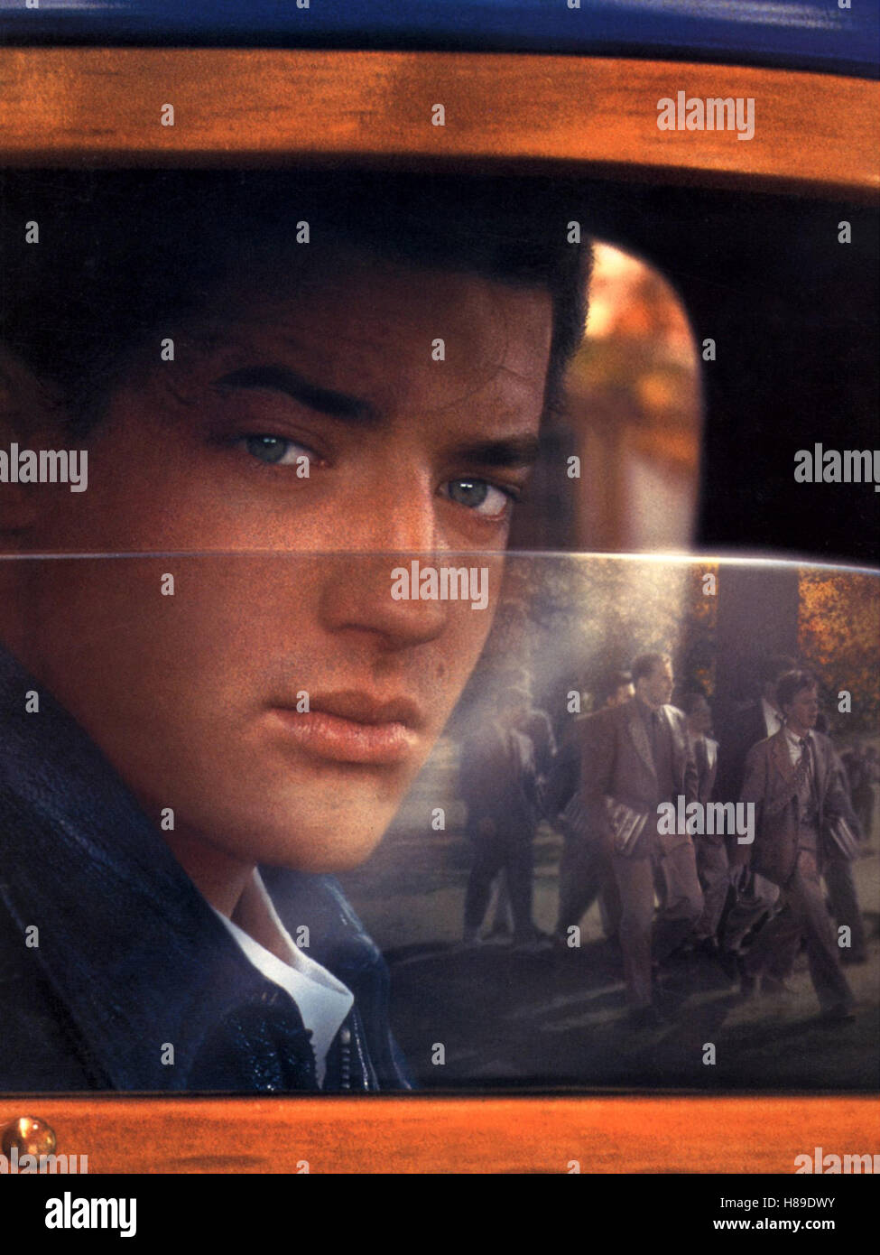 School ties 1992 brendan fraser hi-res stock photography and images - Alamy