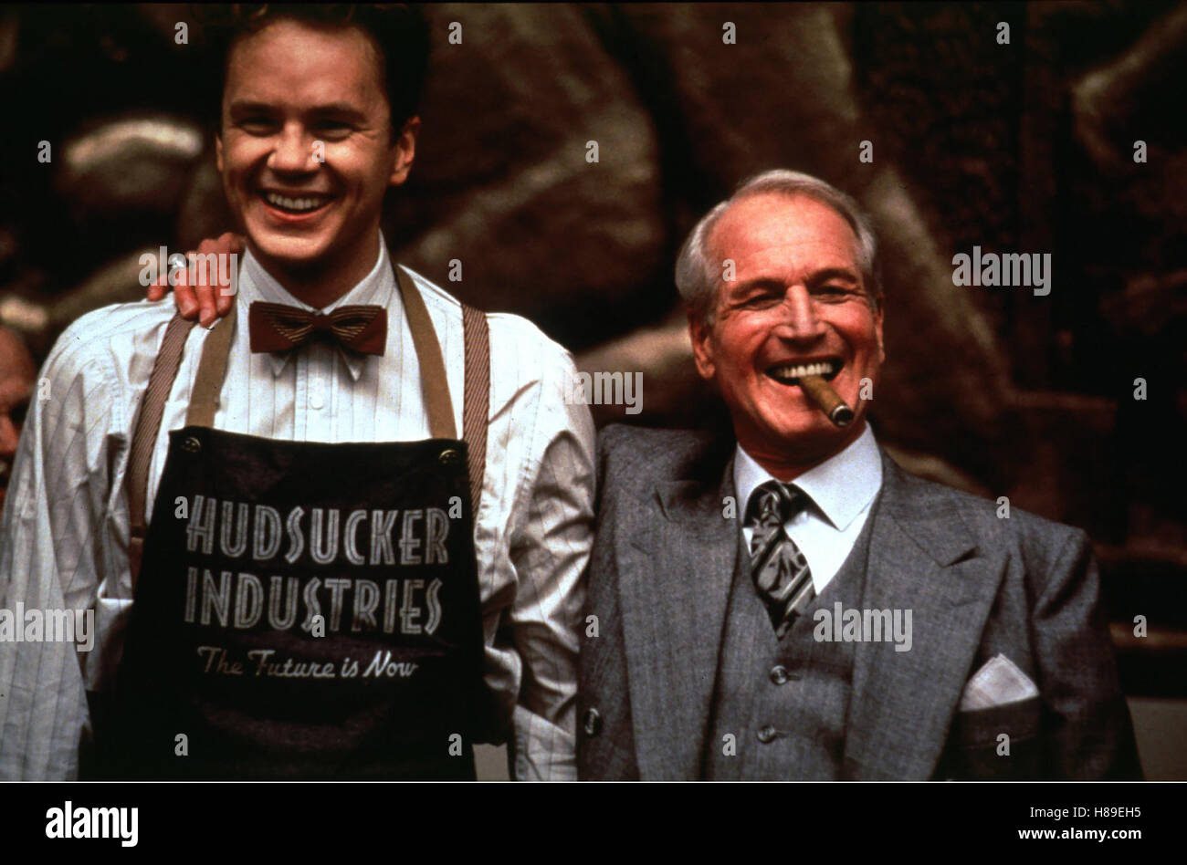 Hudsucker - Der große Sprung, (THE HUDSUCKER PROXY), USA 1993, Regie: Joel + Ethan Coen, TIM ROBBINS + PAUL NEWMAN, Stichwort: Schürze, Zigarre Stock Photo