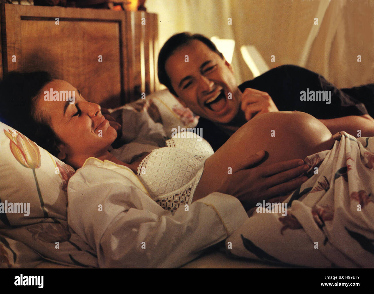 Neun Monate, (NEUF MOIS) F 1993, Regie: Patrick Braoude, PHILIPPINE LEROY-BEAULIEU + PATRICK BRAOUDE, Stichwort: Schwangere Stock Photo