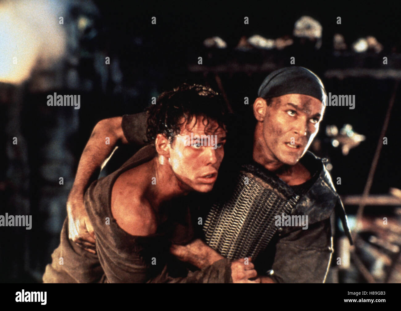 Flucht aus Absolom, (NO ESCAPE / ESCAPE FROM ABSOLOM) USA 1994, Regie: Martin Campbell, KEVIN DILLON, RAY LIOTTA Stock Photo