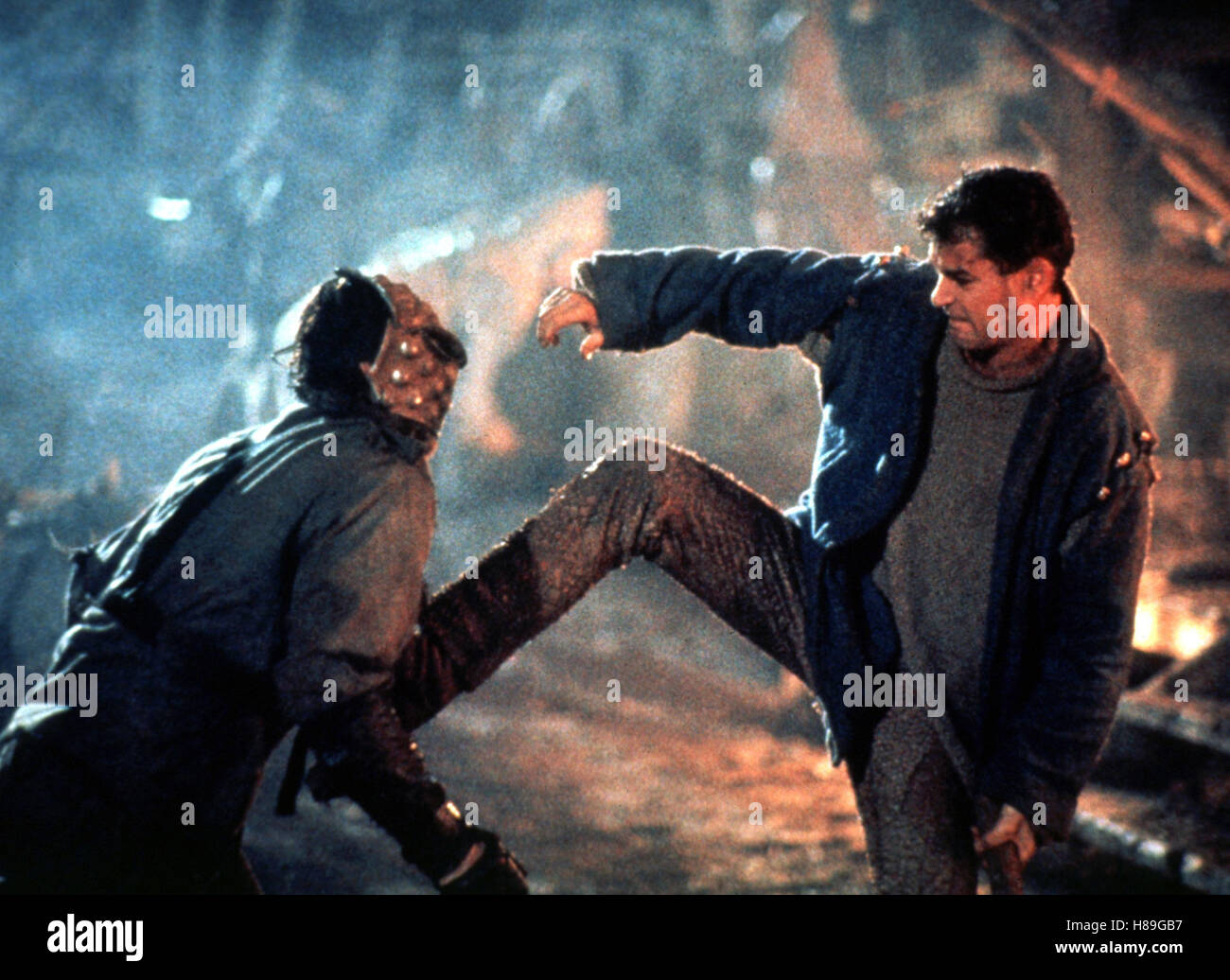 Flucht aus Absolom, (NO ESCAPE / ESCAPE FROM ABSOLOM) USA 1994, Regie: Martin Campbell, RAY LIOTTA (re) Stock Photo