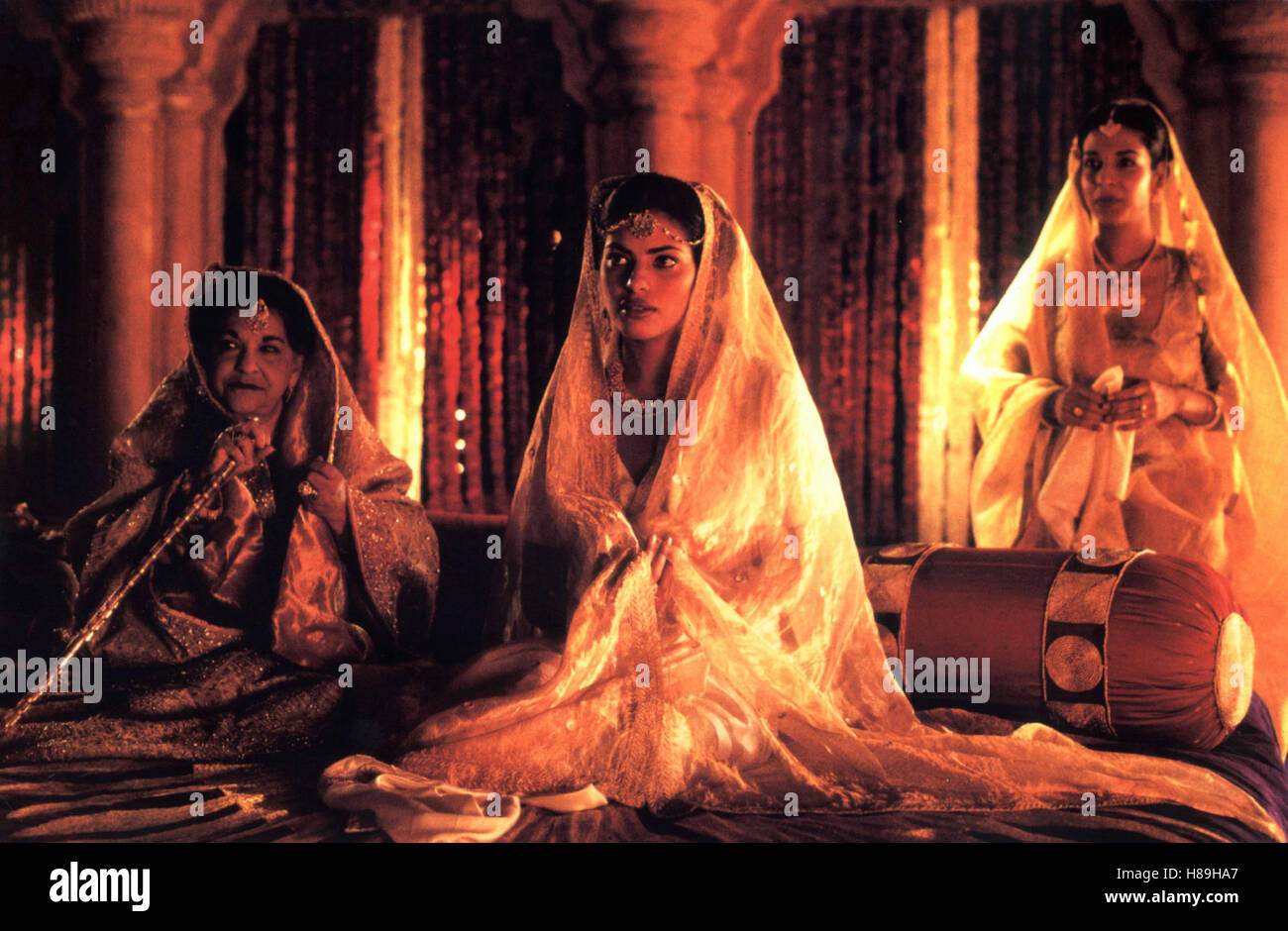 Kama Sutra KAMA SUTRA IND 1995 Regie Mira Nair INDIRA VARMA mi Stock Photo Alamy