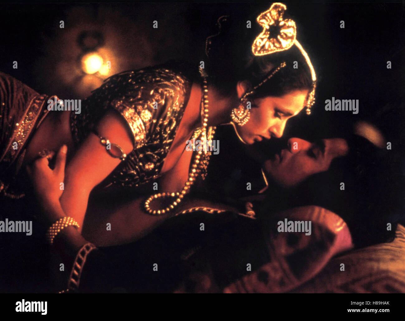 Kama sutra film hi-res stock photography and images - Alamy