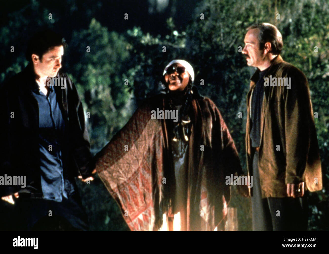 Mitternacht im Garten von Gut und Böse, (MIDNIGHT IN THE GARDEN) USA 1997, Regie: Clint Eastwood, JOHN CUSACK (li), KEVIN SPACEY (re), Stichwort: Voodoo Stock Photo