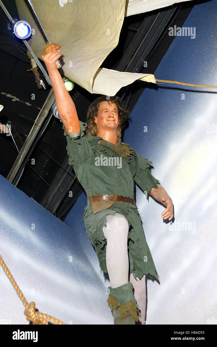ROBIN WILLIAMS AS PETER PAN HOLLYWOOD WAX MUSEUM HOLLYWOOD ...