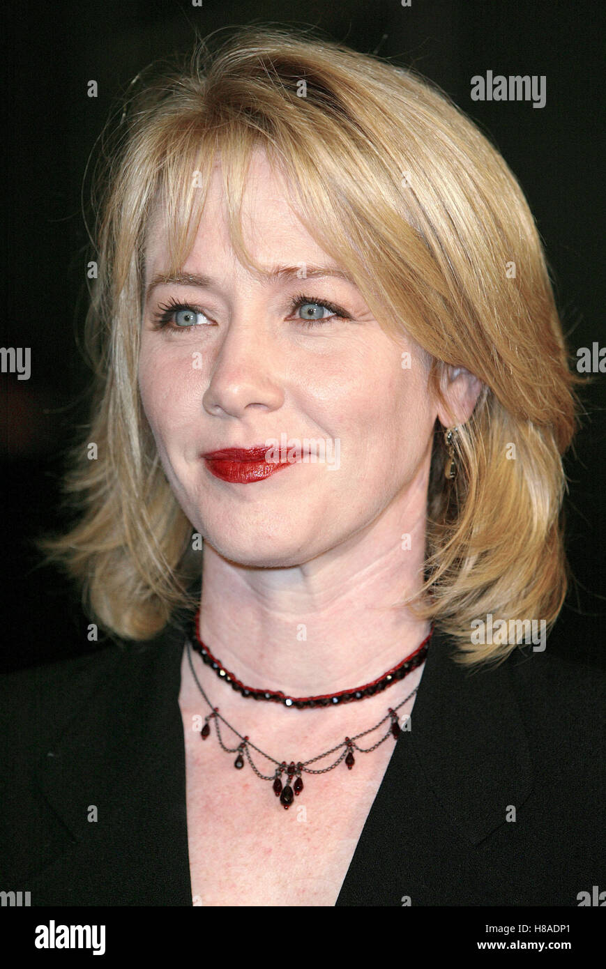 ANN CUSACK RUNAWAY JURY WORLD FILM PREMI CINERAMA DOME HOLLYWOOD LA USA