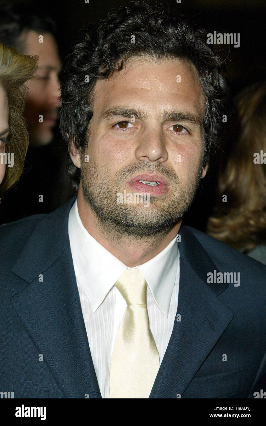 MARK RUFFALO IN THE CUT  LA FILM PREMIERE ACADEMY OF MOTION PICTURES BEVERLY HILLS LA USA 16 October 2003 Stock Photo