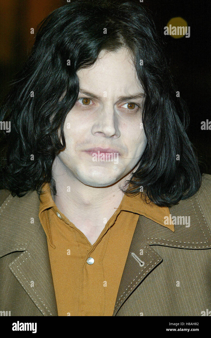 JACK WHITE THE WORDS AND MUSIC OF COLD MO UCLA WESTWOOD LOS ANGELES USA 08 December 2003 Stock Photo