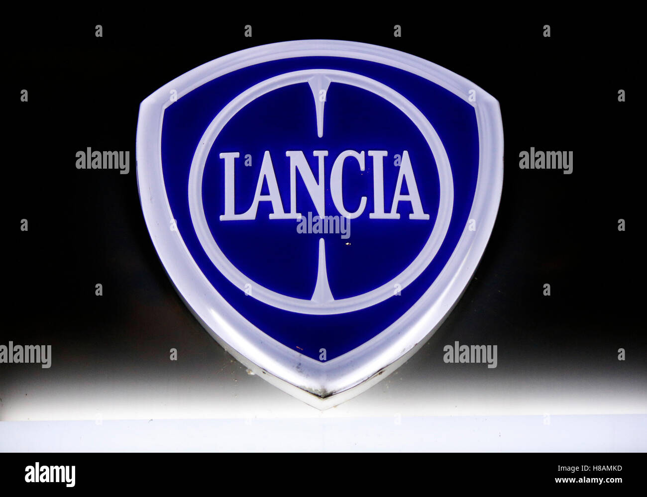 das Logo der Marke 'Lancia', Berlin. Stock Photo