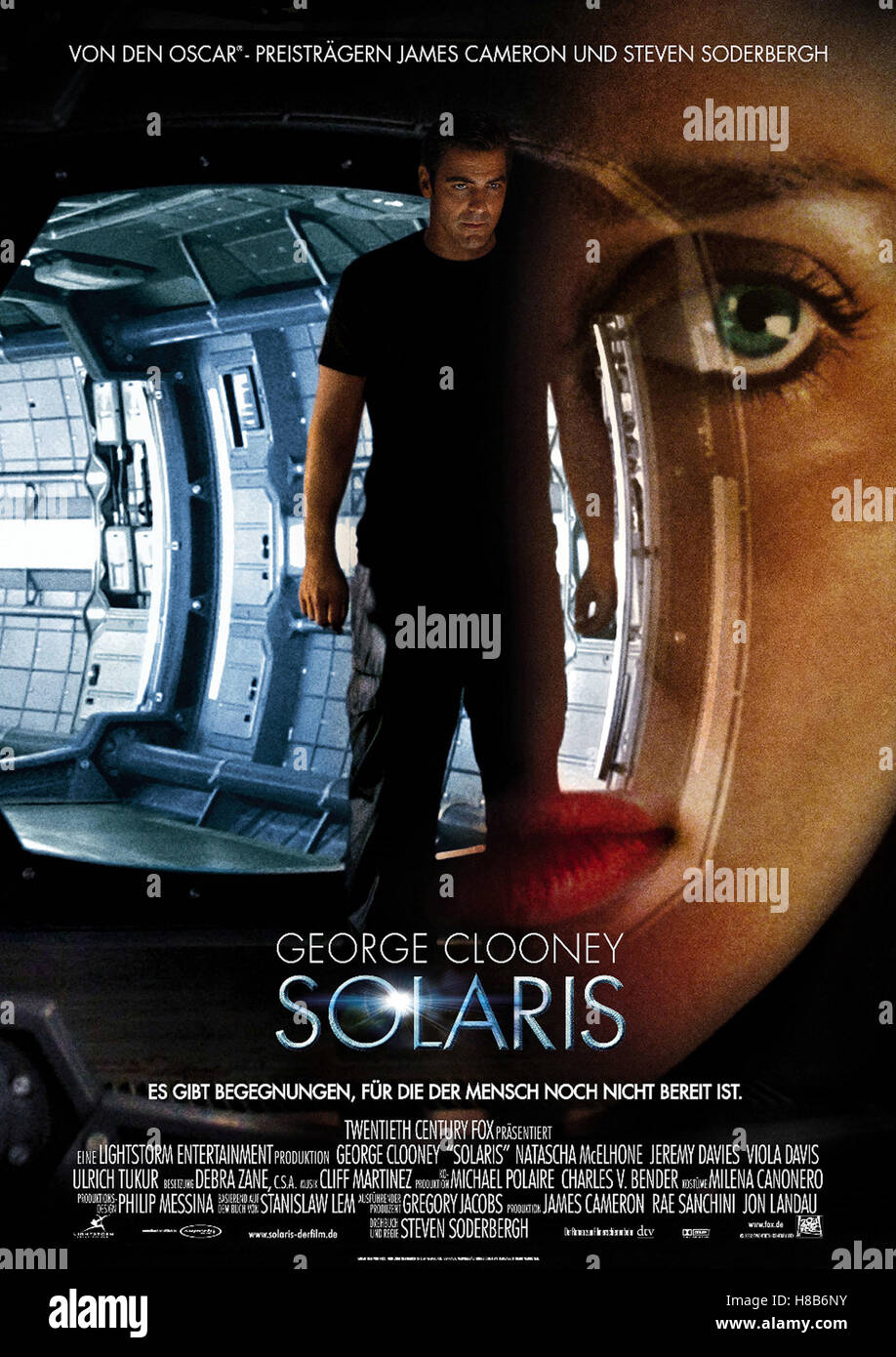 Solaris, (SOLARIS) USA 2002, Regie: Steven Soderbergh, GEORGE CLOONEY, NATASCHA McELHONE, Key: Plakat Stock Photo