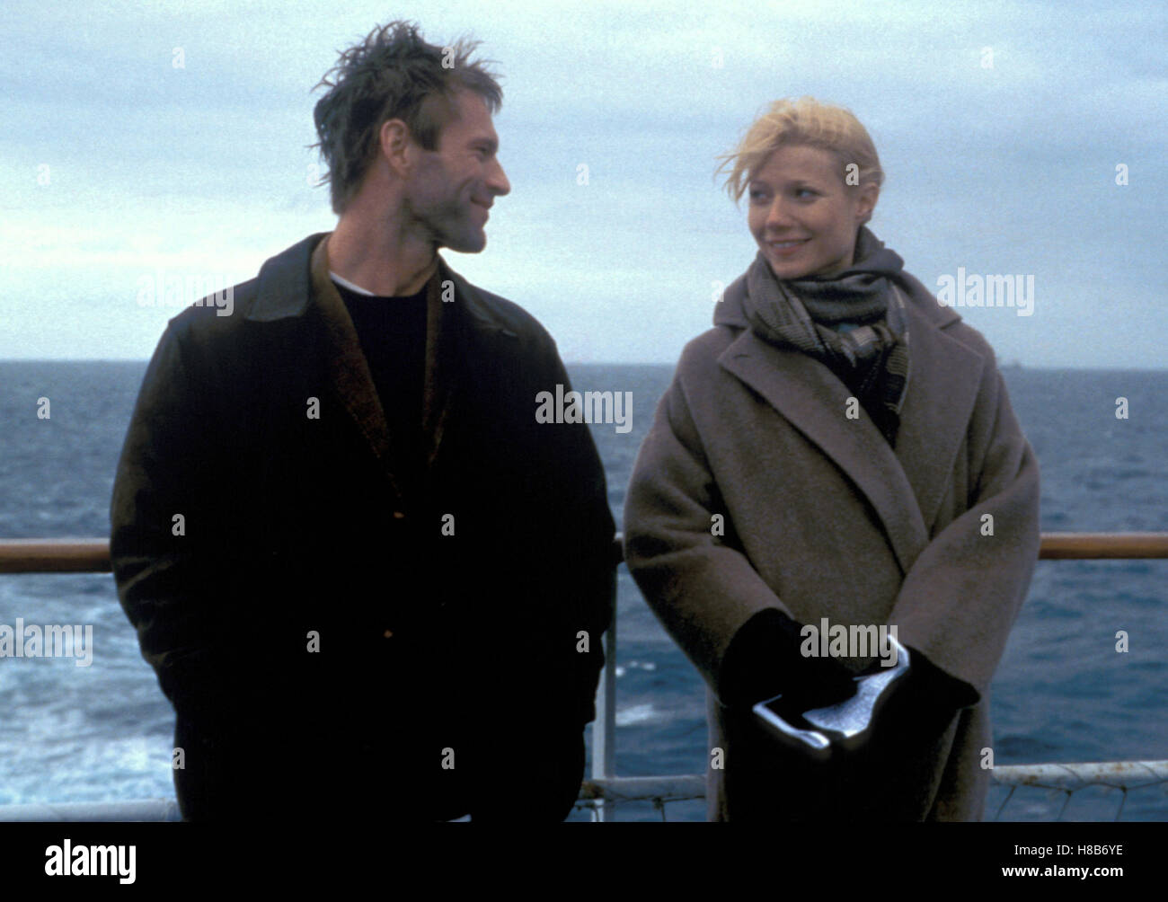 Besessen, (POSSESSION) USA 2002, Regie: Neil LaBute, AARON ECKHART, GWYNETH PALTROW, Stichwort: Meer, Wasser Stock Photo