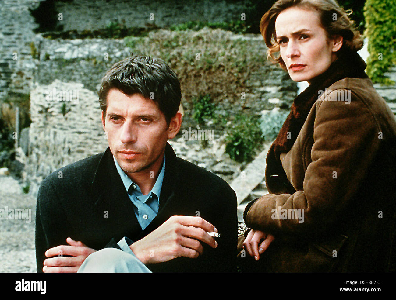 Die Farbe der Lüge, (AU COEUR DU MENSONGE) F 1999, Regie: Claude Chabrol, JACQUES GAMBLIN, SANDRINE BONNAIRE Stock Photo