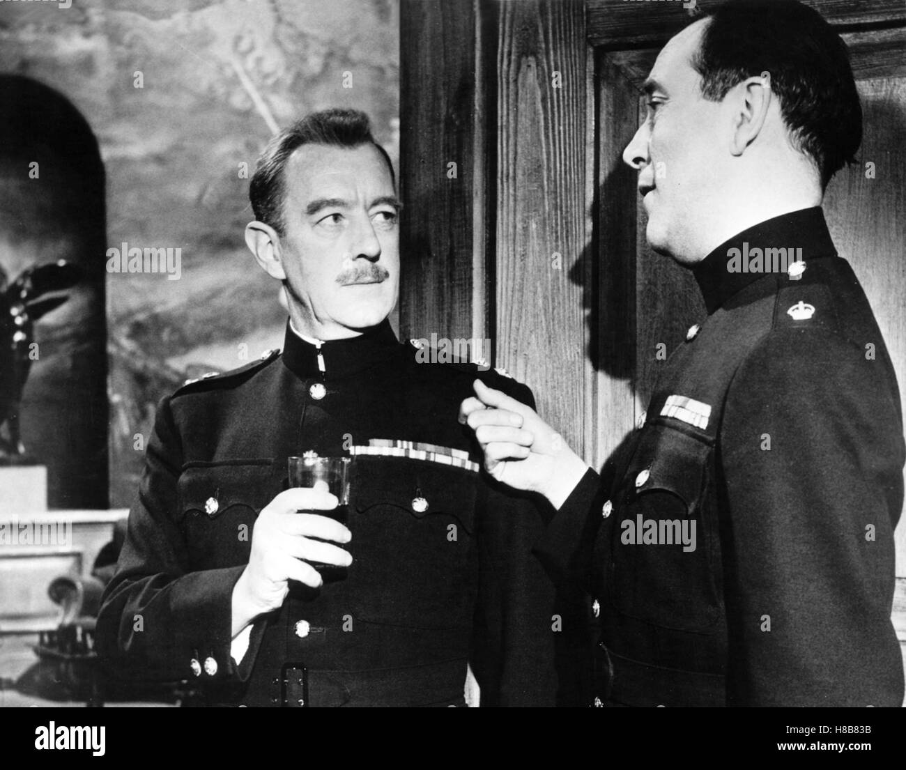 Einst ein Held, (TUNES OF GLORY) GB 1960, Regie: Ronald Neame, ALEC GUINNES, DENNIS PRICE Key: Uniform Stock Photo