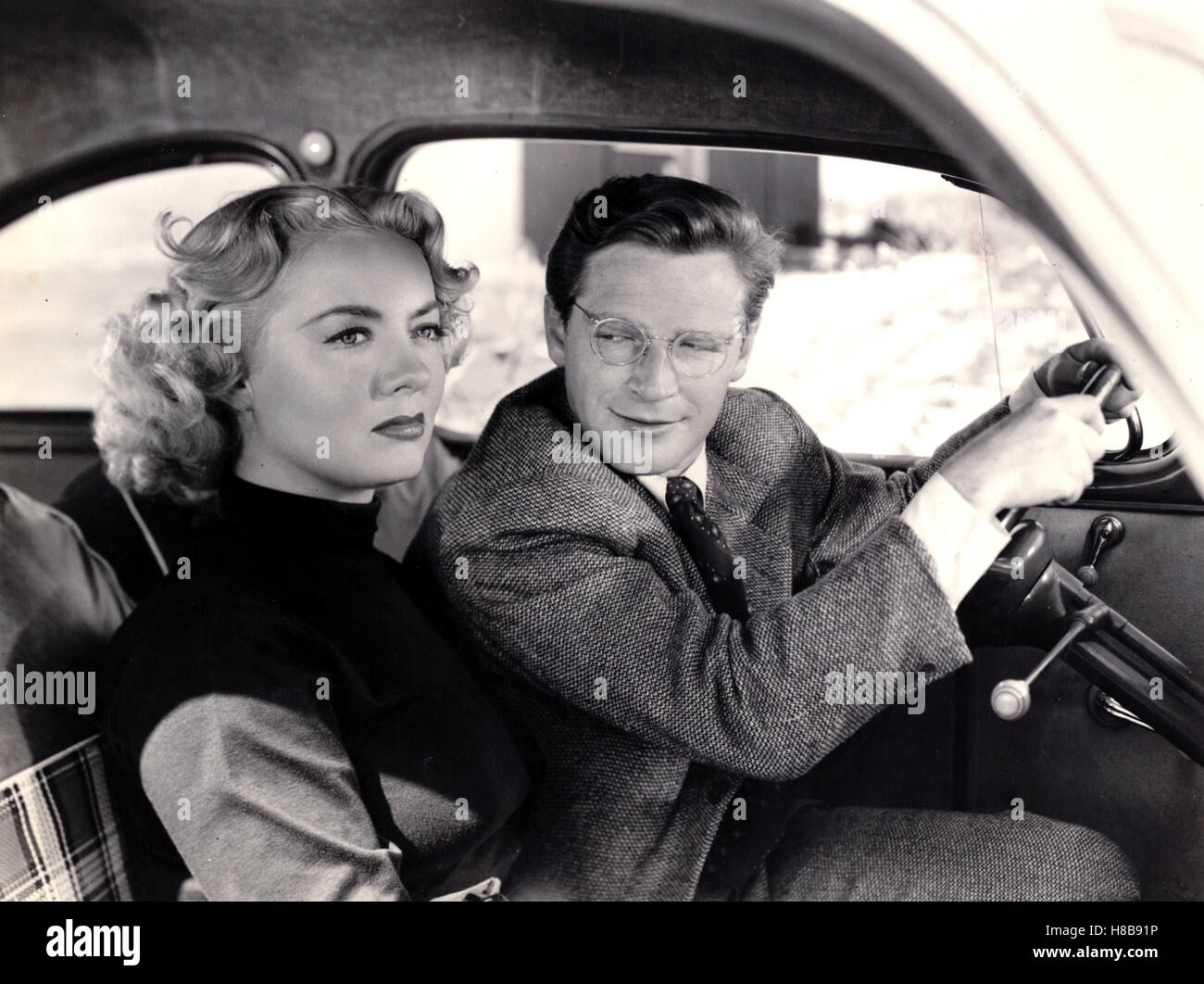 Zum Zerreissen gespannt, (TENSION) USA 1950  s/w, Regie: John Berry, AUDREY TOTTER, RICHARD BASEHART, Key: Paar im Auto, Autofahrer Stock Photo