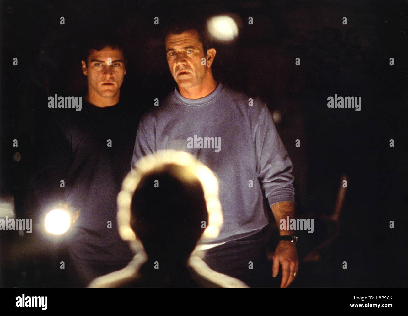 Signs - Zeichen, (SIGNS) USA 2002, Regie: M. Night Shyamalan, JOAQUIN PHOENIX, MEL GIBSON, Stock Photo