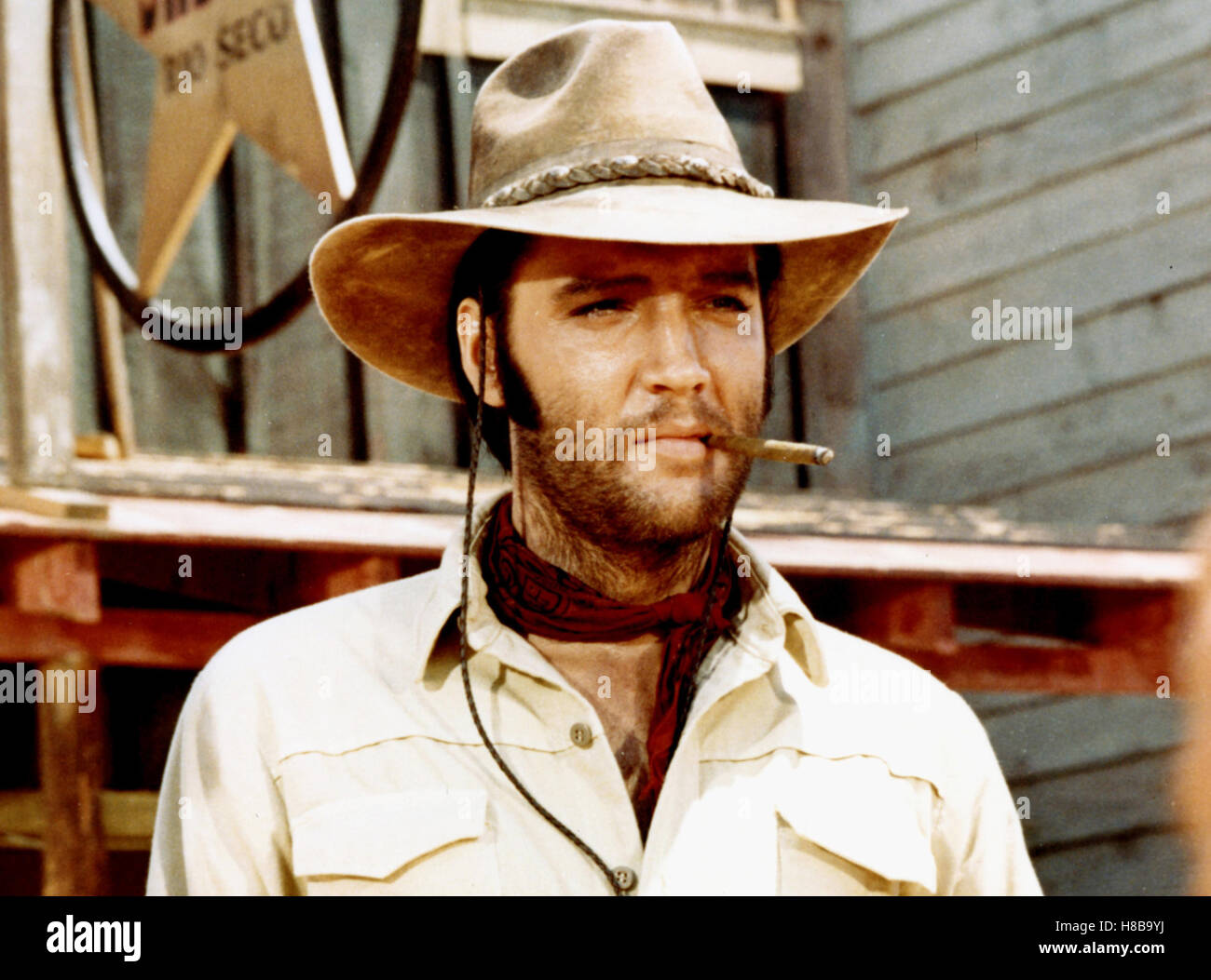 Charro, (CHARRO) USA 1969, Regie: Charles Marquis Warren, ELVIS PRESLEY, Key: Western, Cowboyhut, Cigarillo, Stock Photo