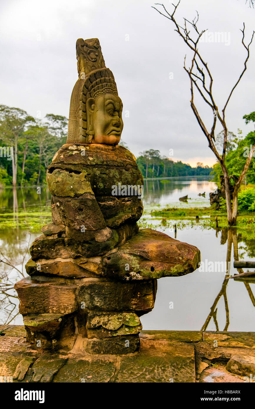 Angkor thom bridge hi-res stock photography and images - Alamy