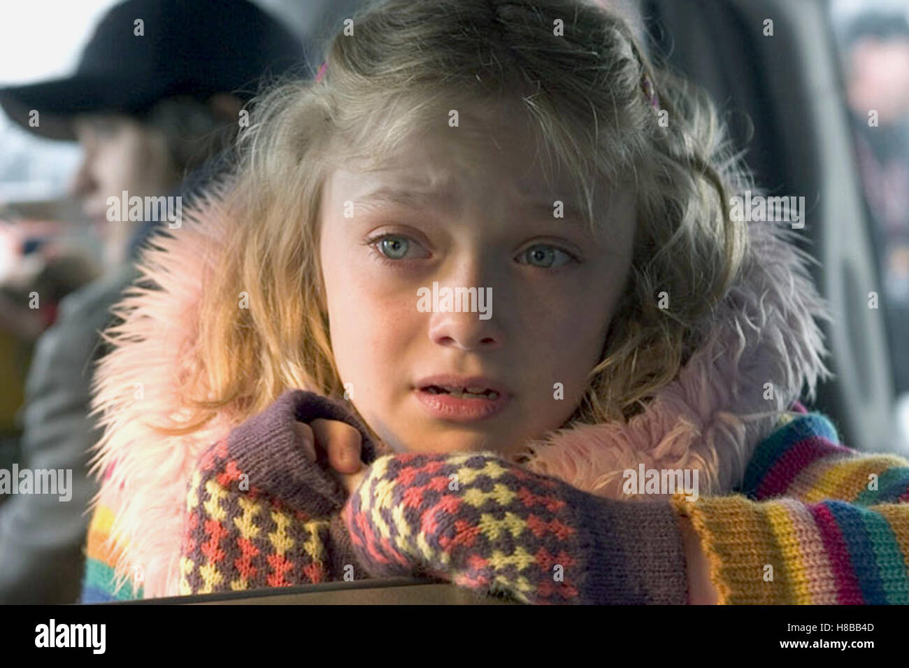 Krieg der Welten, (WAR OF THE WORLDS) USA 2005, Regie: Steven Spielberg, DAKOTA  FANNING Stock Photo - Alamy