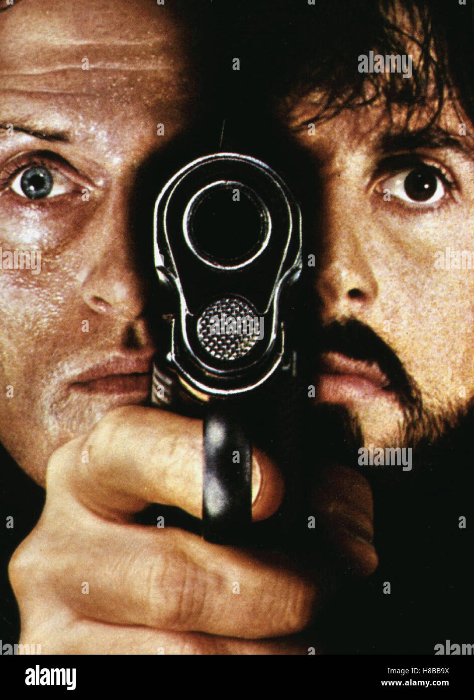 Nachtfalken, (NIGHTHAWKS) USA 1980, Regie: Bruce Malmuth, RUTGER HAUER, SYLVESTER STALLONE, Key: Waffe, Revolver, Mündung, Stock Photo