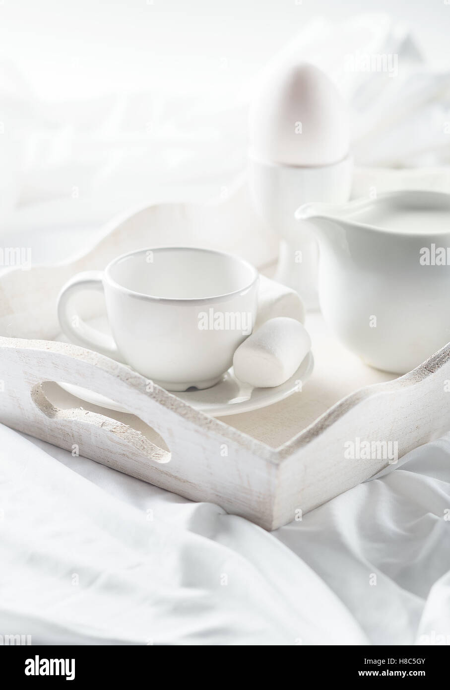 Still life cup marshmallows hi res stock photography and images Alamy Still life cup marshmallows hi res stock photography and images Alamy