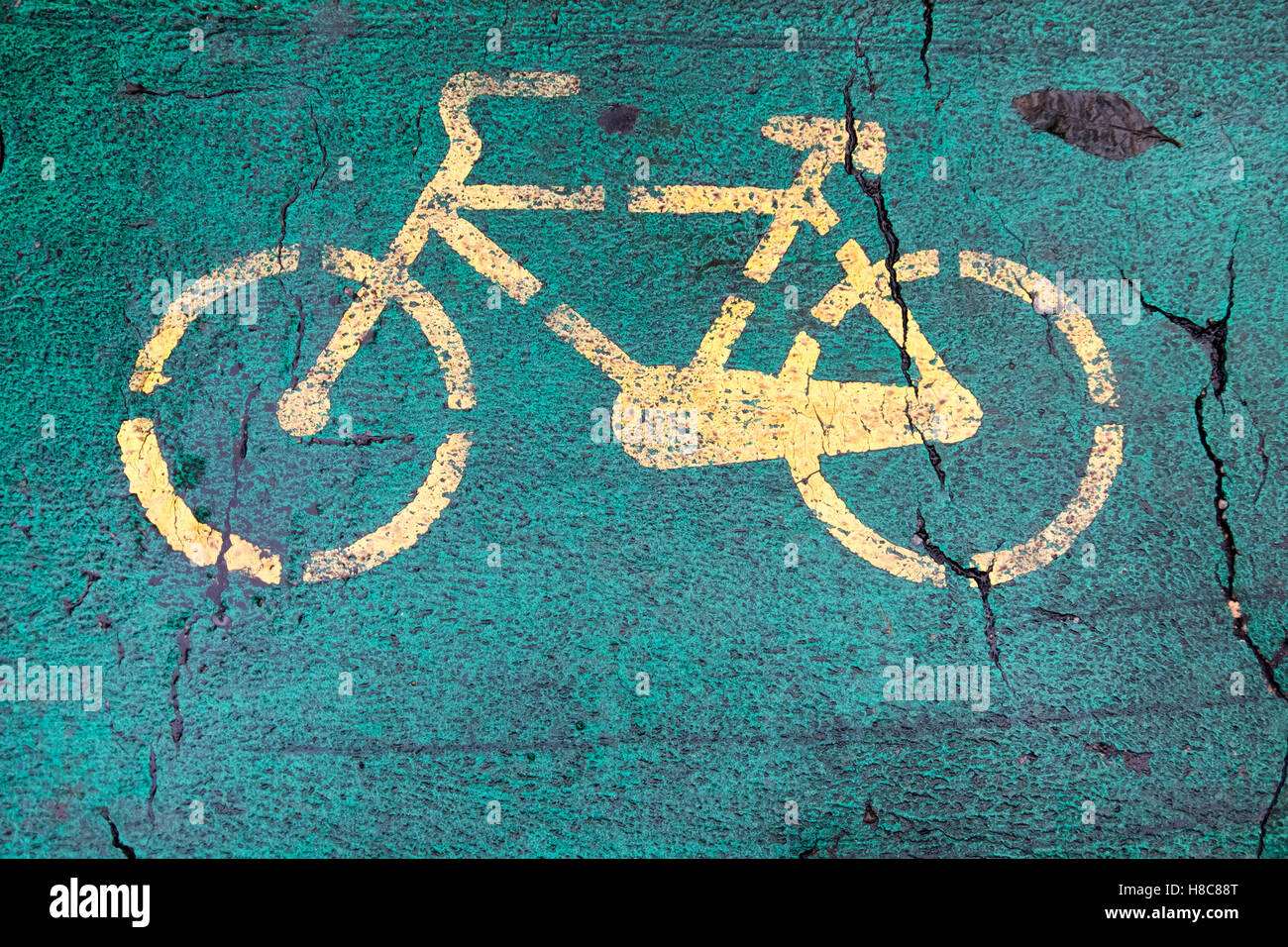 Bicycle sign on road Stock Photo - Alamy