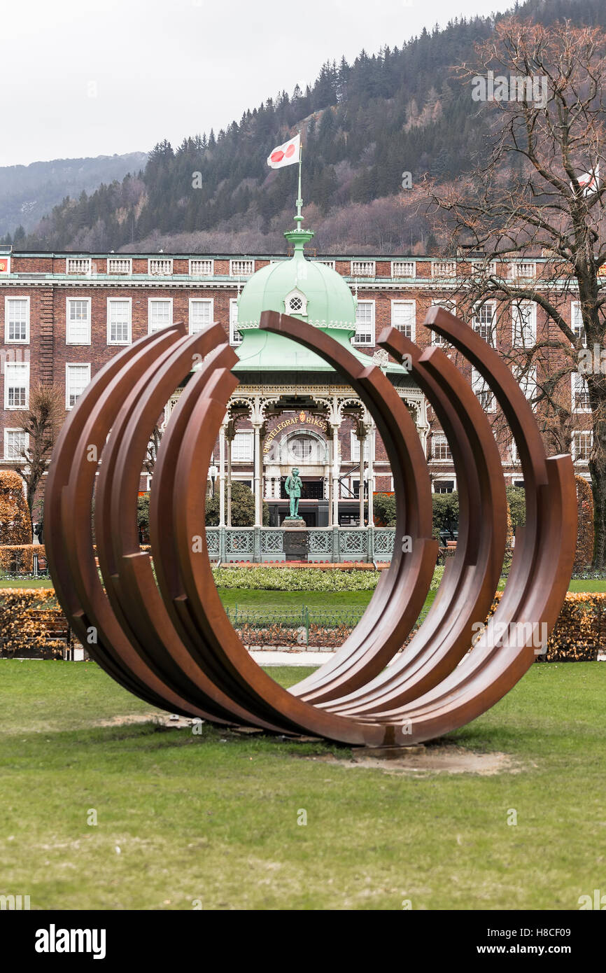 Edvard Grieg Monument, buildings Telegraph and gazebo in Byparken in Bergen Stock Photo