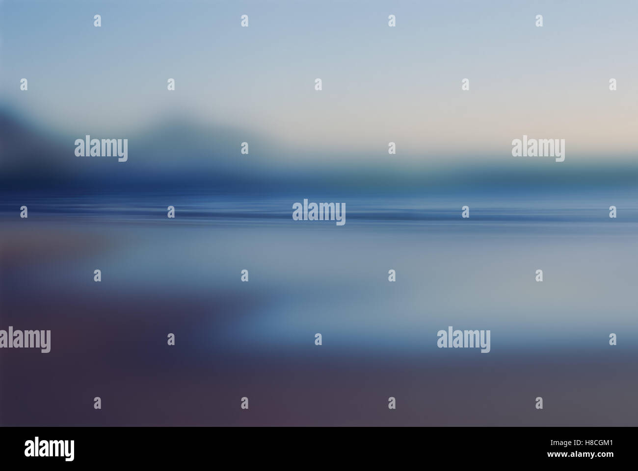 Blue wallpaper background hi-res stock photography and images - Alamy